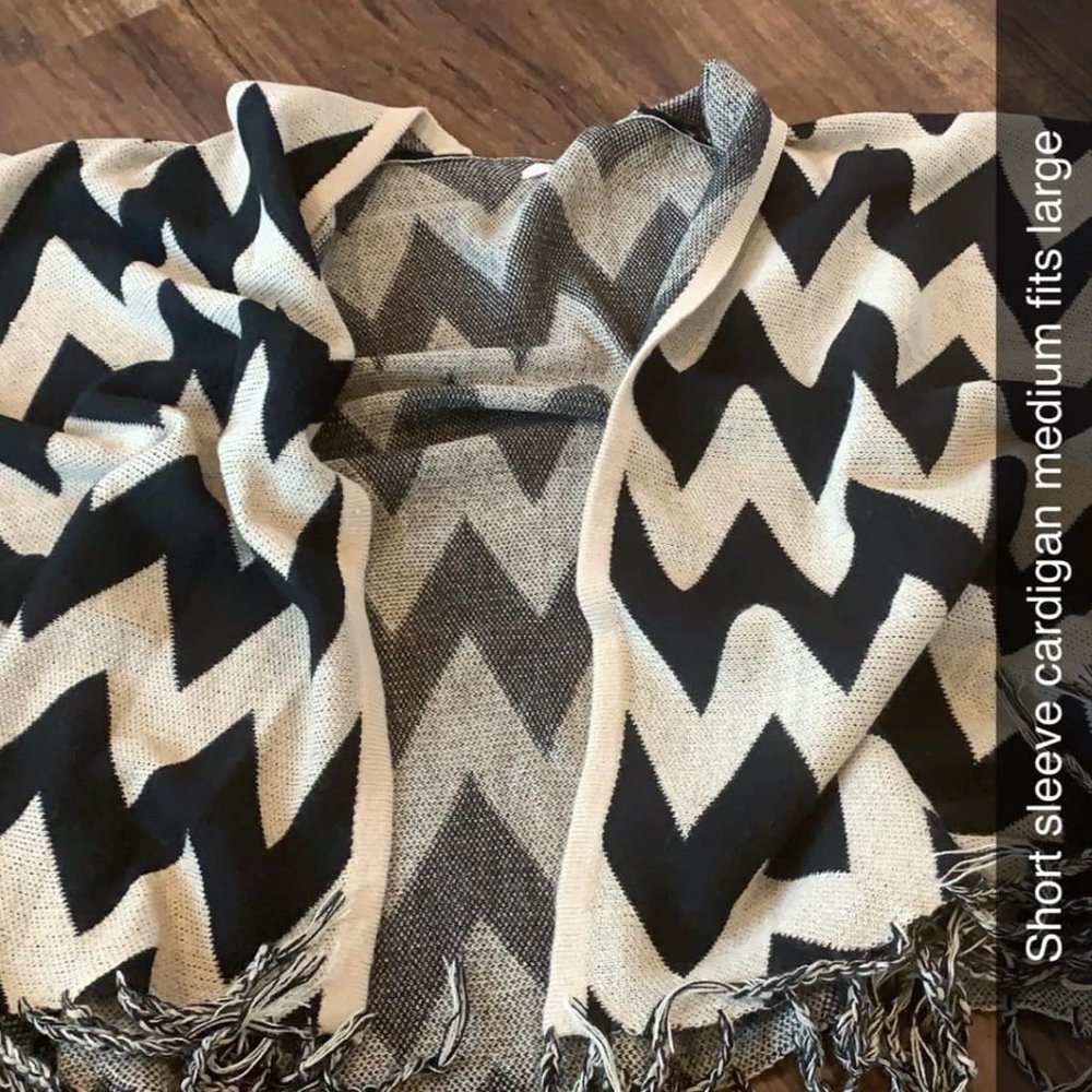 Flowy Bohemian Cardian Chevron